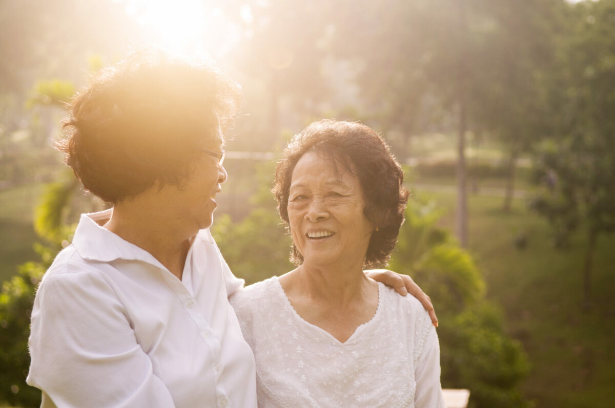 Portrait,Of,Healthy,Asian,Seniors,Mother,And,Daughter,Having,Fun Portrait,Of,Healthy,Asian,Seniors,Mother,And,Daughter,Having,Fun