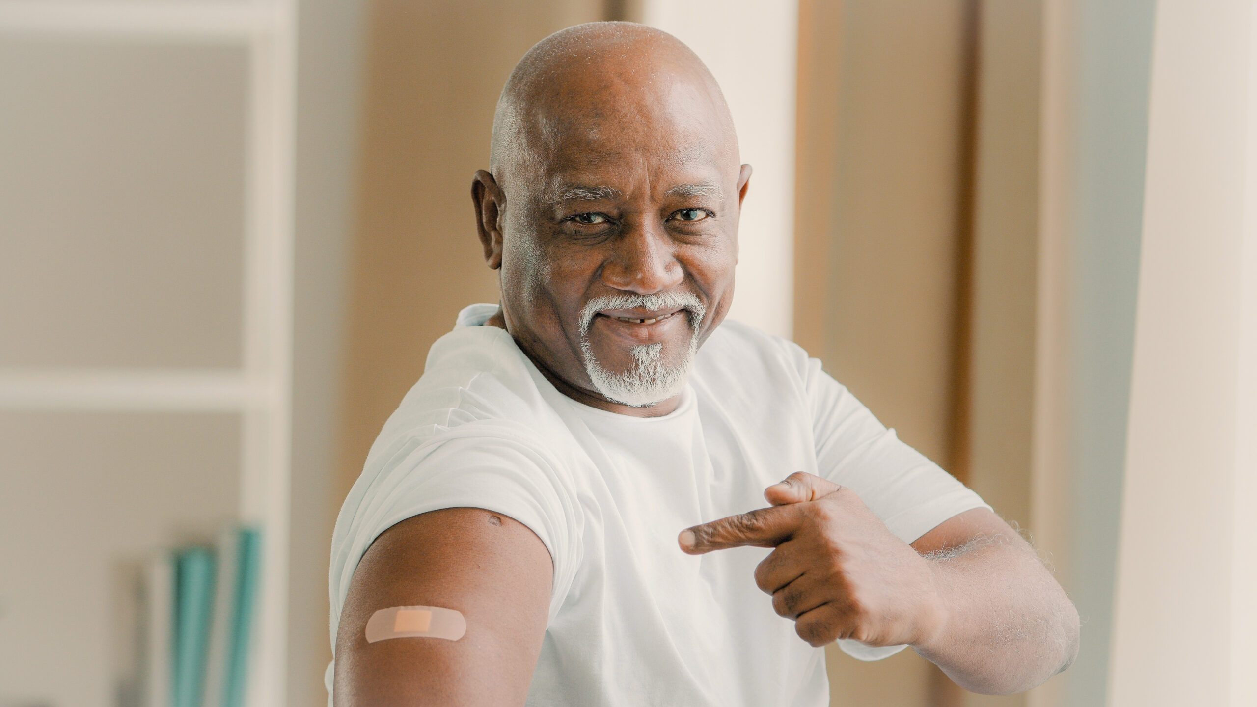 Portrait,African,American,Old,Senior,Mature,Man,Patient,Shows,Medical Portrait,African,American,Old,Senior,Mature,Man,Patient,Shows,Medical